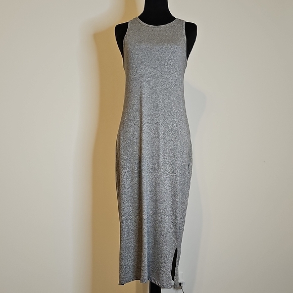 GAP Dresses & Skirts - NWOT GAP Heather Gray Midi Dress